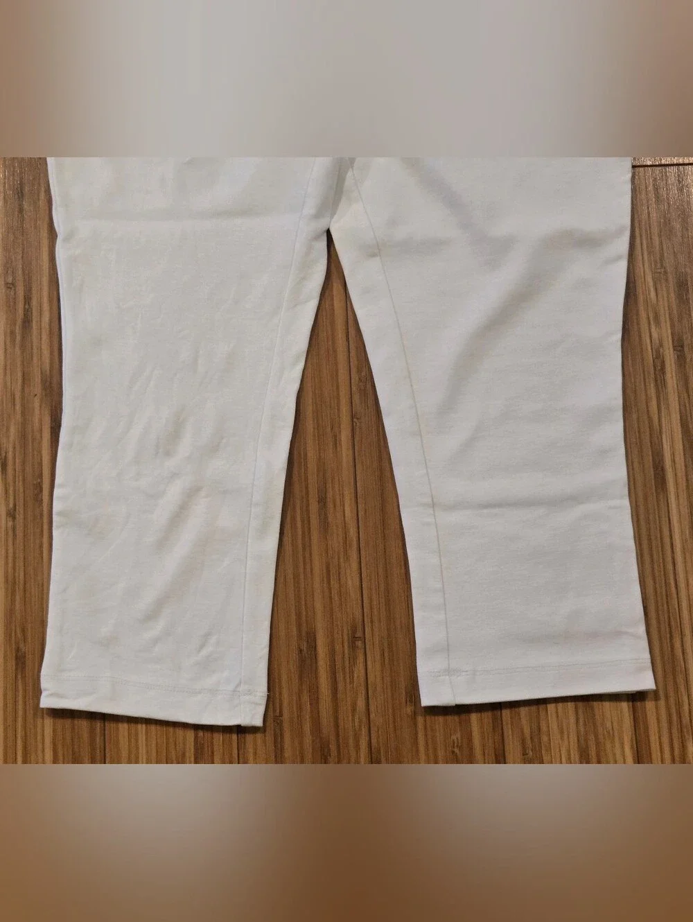 NWT Chicos Women's White Ankle Pants